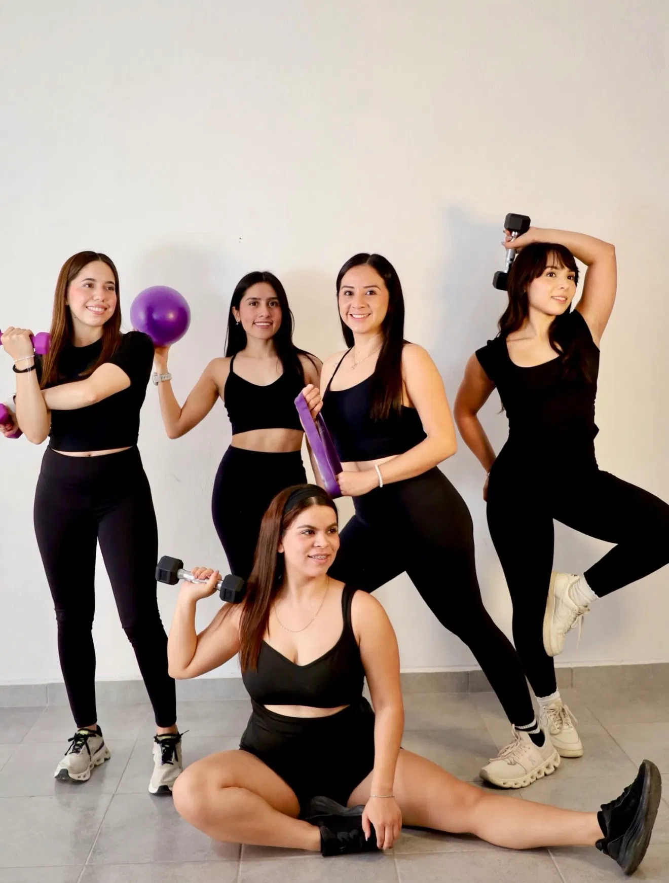 Aura Studio 