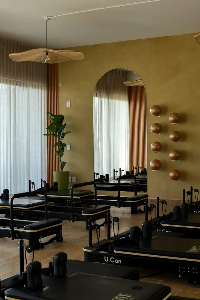 ROOTS PILATES STUDIO