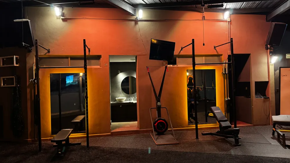 INDÖMITO | Performance Studio
