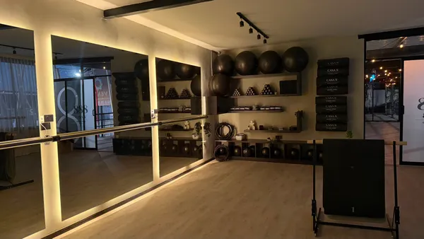 CASA 8