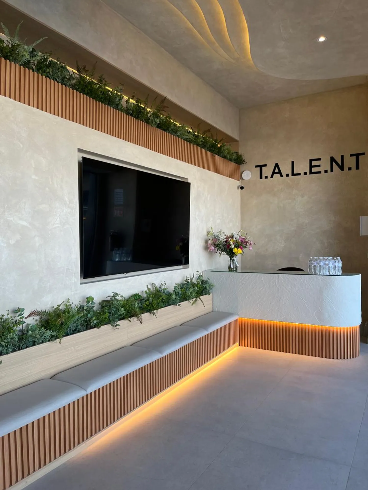 T.A.L.E.N.T. Cowellness Center