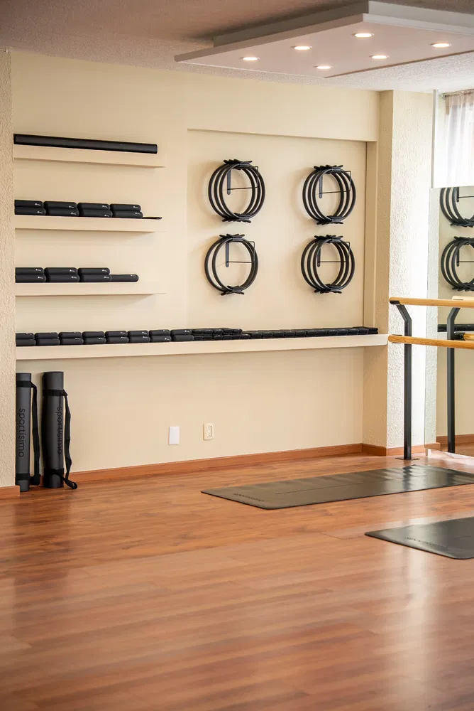 SOLuNE Pilates & Barre