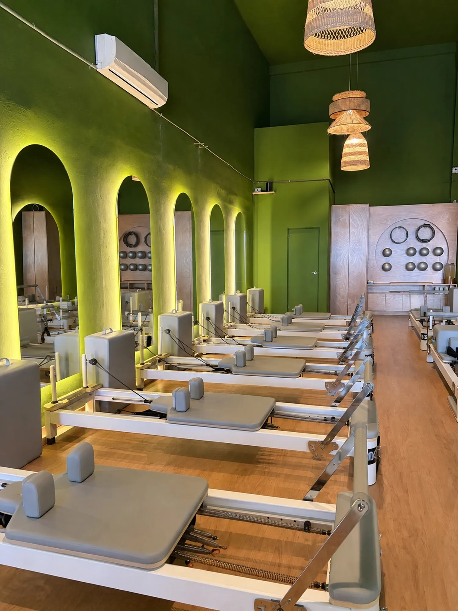 Elevé Pilates Reformer 