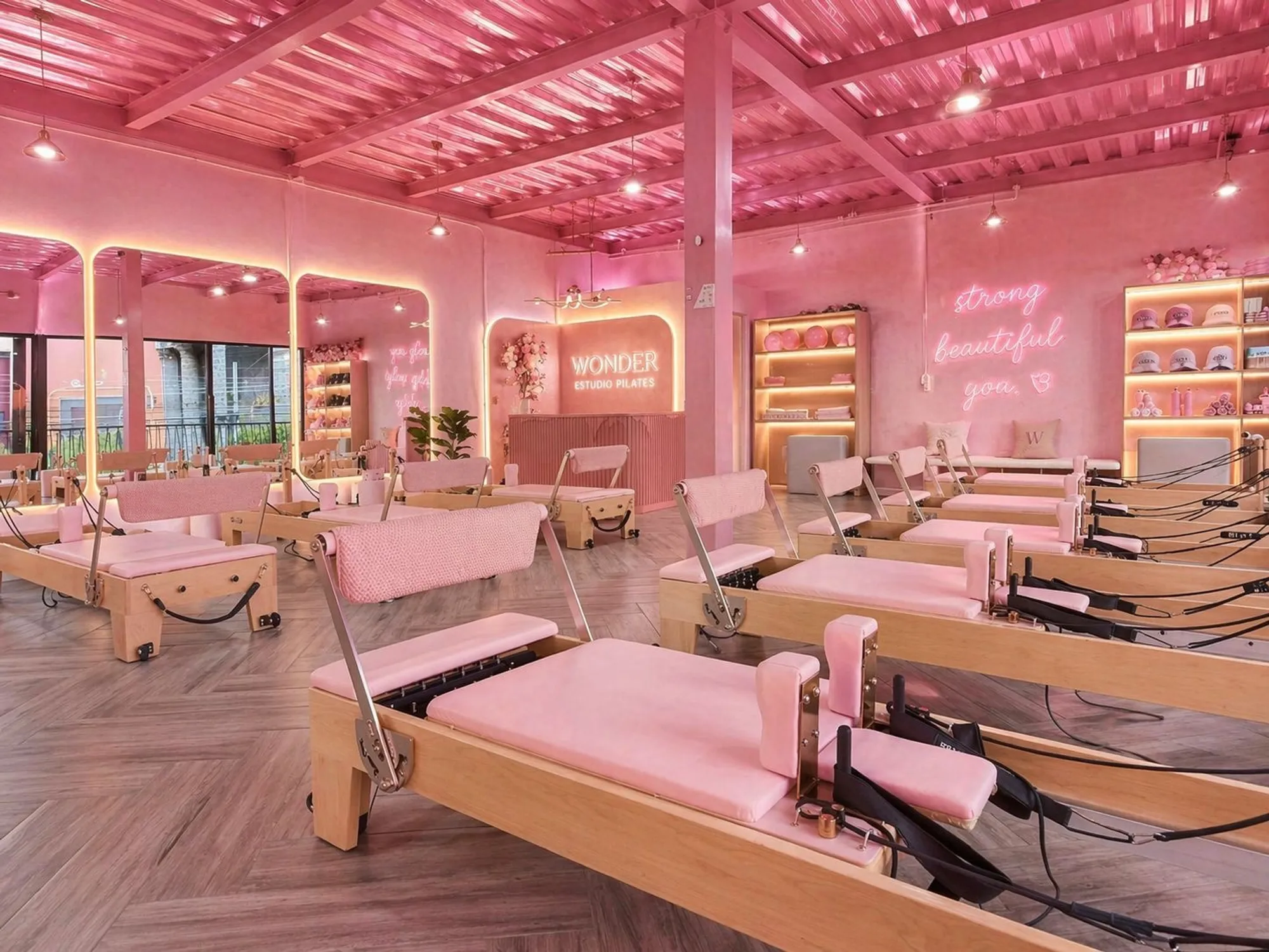 Wonder studio pilates