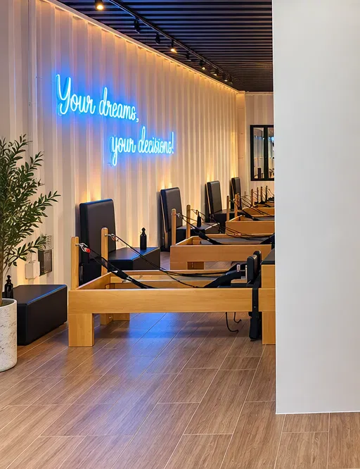 DeepFlow Pilates Reformer