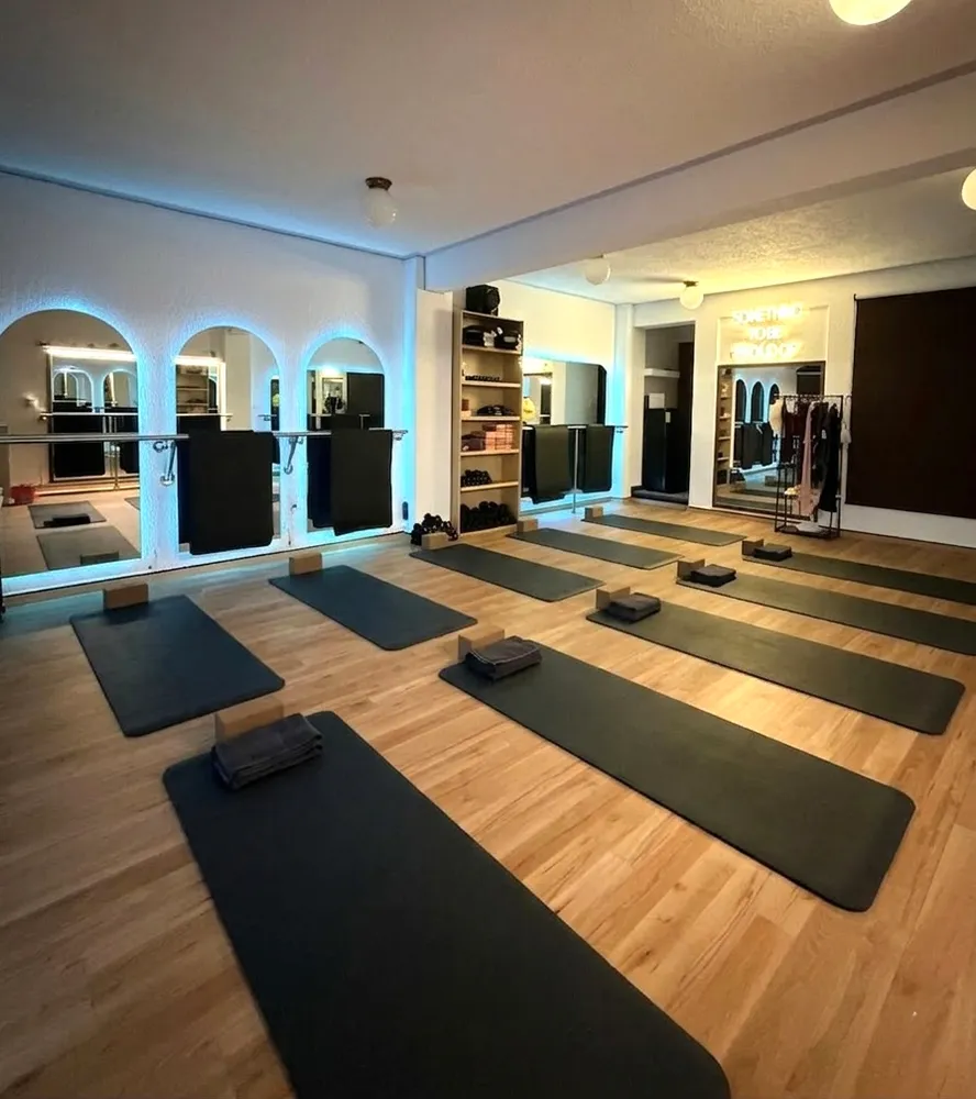 Mova Studio