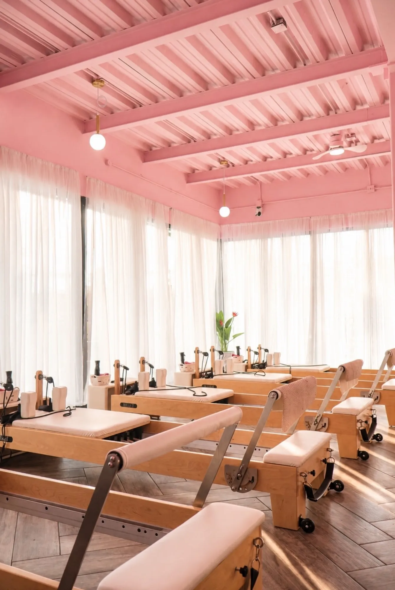 Wonder studio pilates